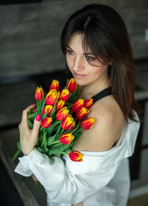irina_flowers.jpg