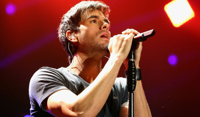 jingleball_2013_enrique_650_18.jpg