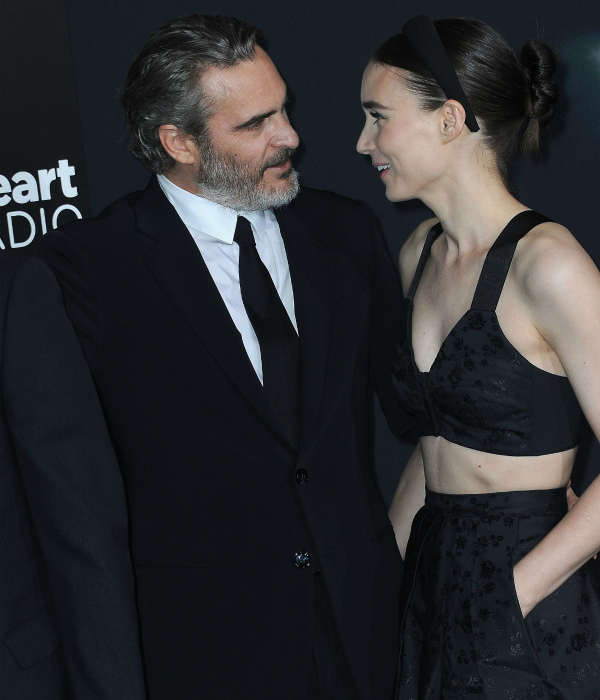 joaquin-phoenix-and-rooney-mara-arrive-for-the-premiere-of-news-photo-1578071692.jpg