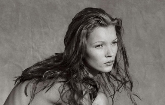 profoto-albert-watson-kate-moss-front-3840x2160.jpg