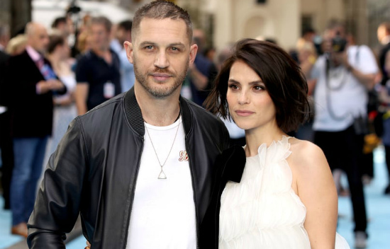 Tom-Hardy-Charlotte-Riley-Swimming-Men-Premiere.jpg