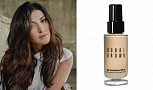 Певица Жасмин, Тональная основа для лица Skin Foundation spf 15 (warm natural 4.5),  Bobbi Brown 